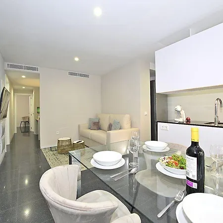 Rambla 24 By Holihome Pensjonat
