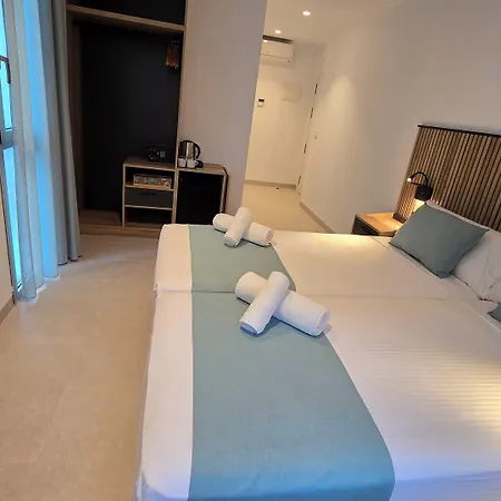 Rambla 24 By Holihome Pensjonat 3*