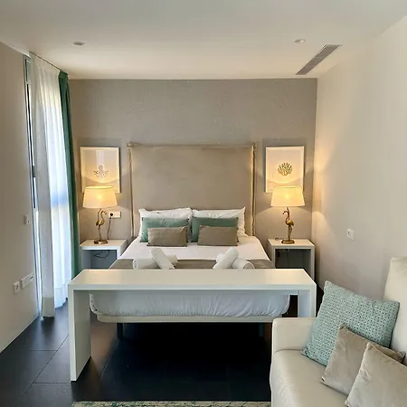 Rambla 24 By Holihome Πανσιόν