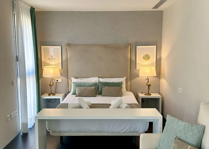 Rambla 24 By Holihome 3*