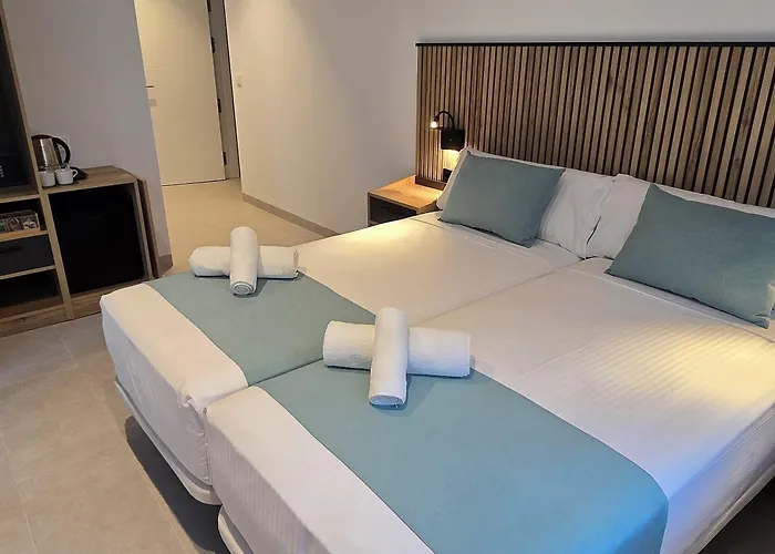 Rambla 24 By Holihome 3*