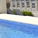 Πανσιόν Rambla 24 By Holihome 3*