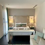 Rambla 24 By Holihome 3*